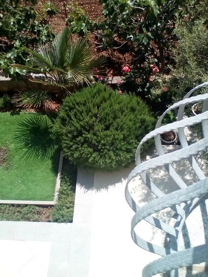 Ana Rooms كرك 4*,  كرواتيا