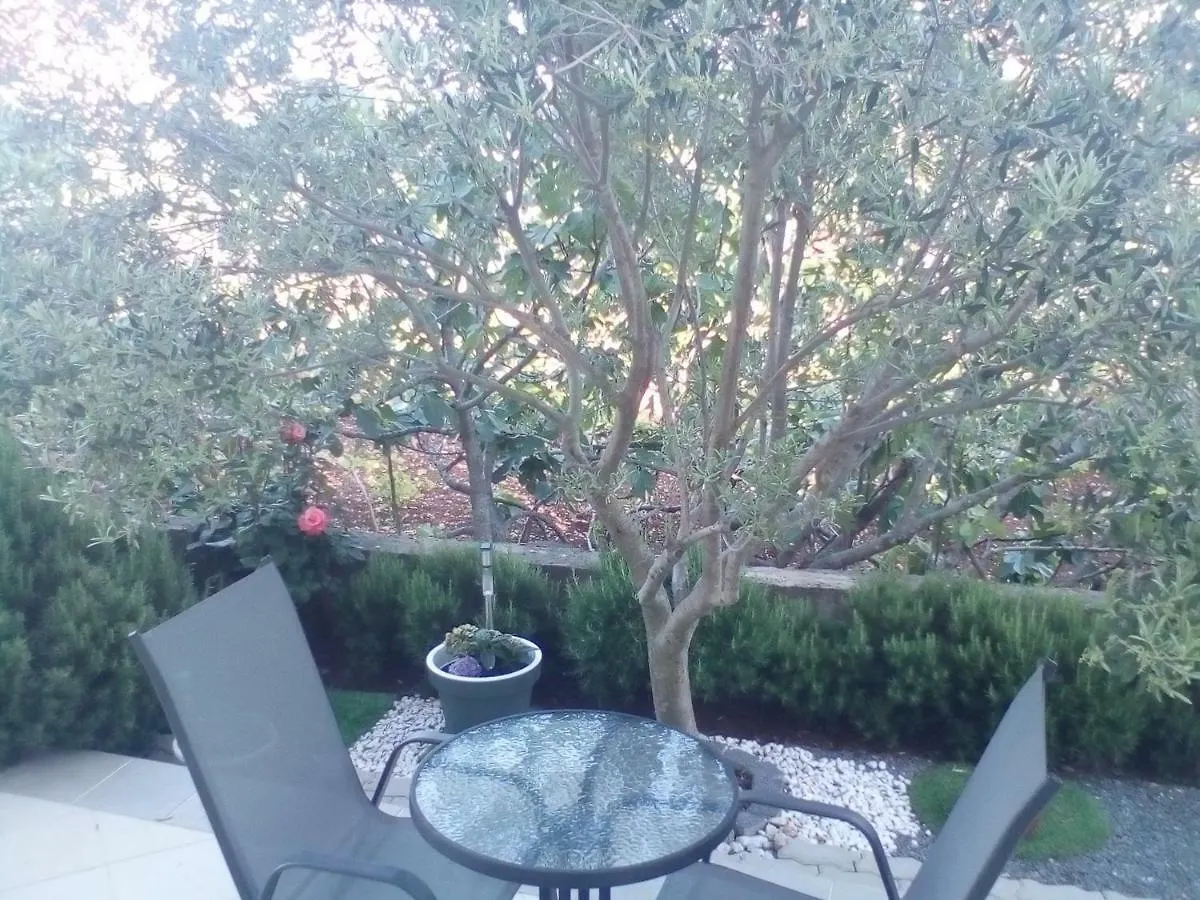 Guest house Ana Rooms Krk Town